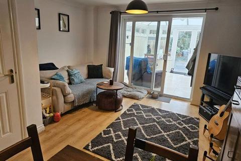 undefined, Clos Springfield, Talbot Green Pontyclun