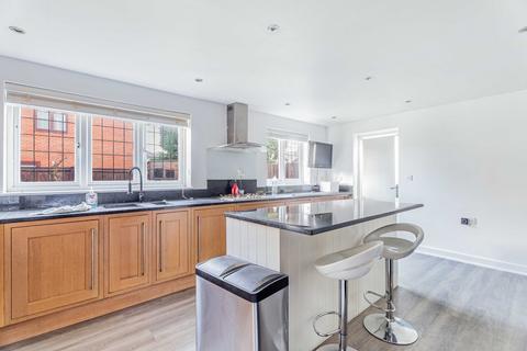 undefined, Regent Close, Hertfordshire AL4