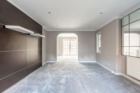 undefined, Regent Close, Hertfordshire AL4