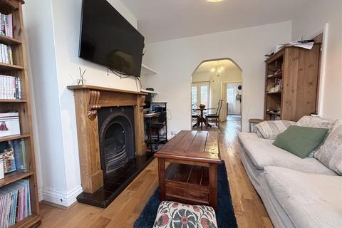 undefined, Avon Street, Warwick