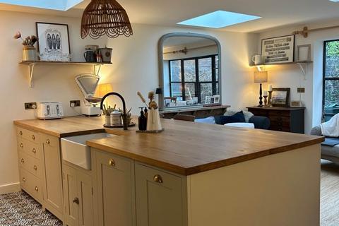 5 bedroom terraced house for sale, Grange Road, Eastbourne, BN21 4ST
