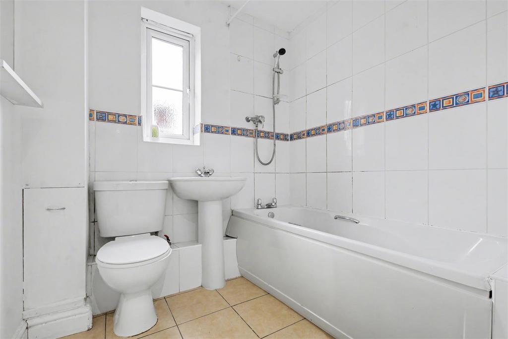 Bathroom.jpeg