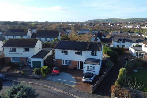 5 bedroom detached house for sale, Orchard Road, Braunton EX33