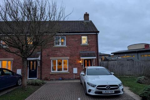 3 bedroom end of terrace house for sale, Over Old Road, Gloucester GL19