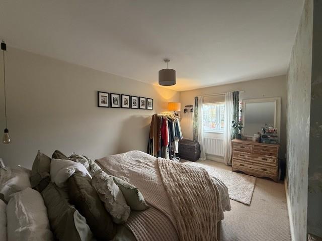 Bedroom 1.jpg
