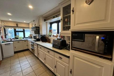 undefined, Crockhamwell Road,  Woodley,  RG5