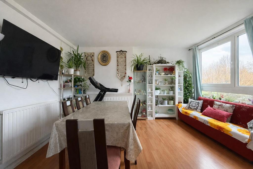 Living room 1 .png
