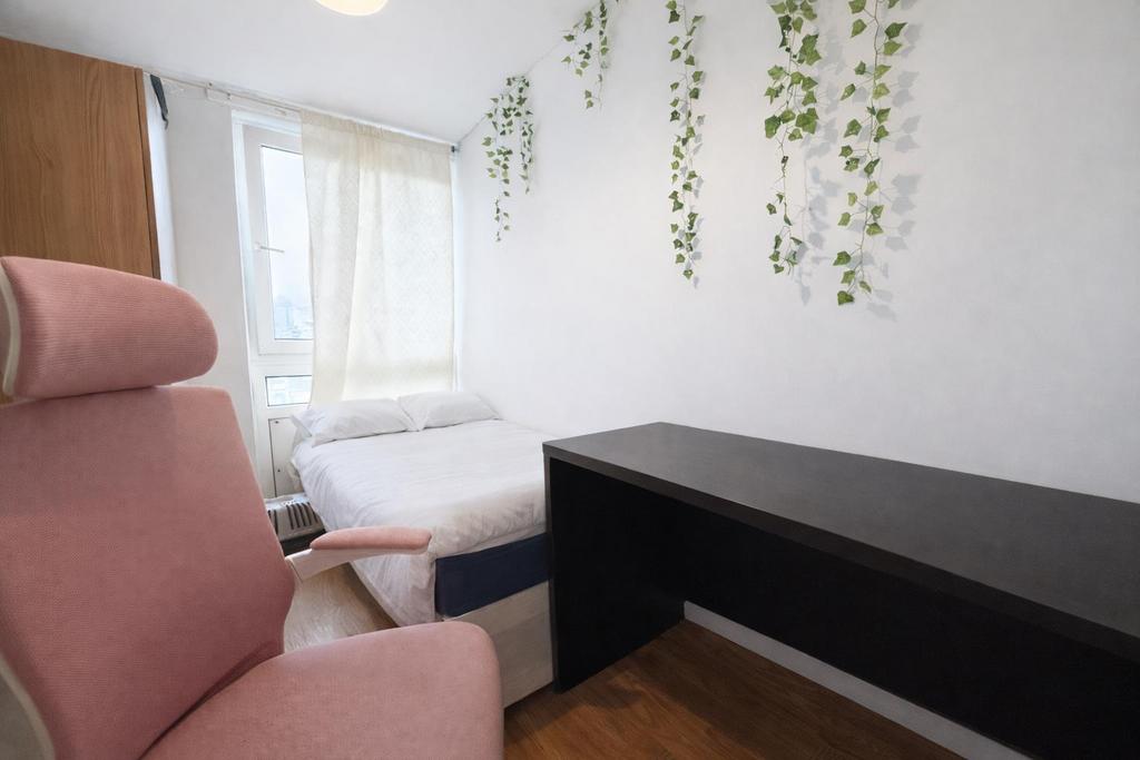 Bedroom 3.png