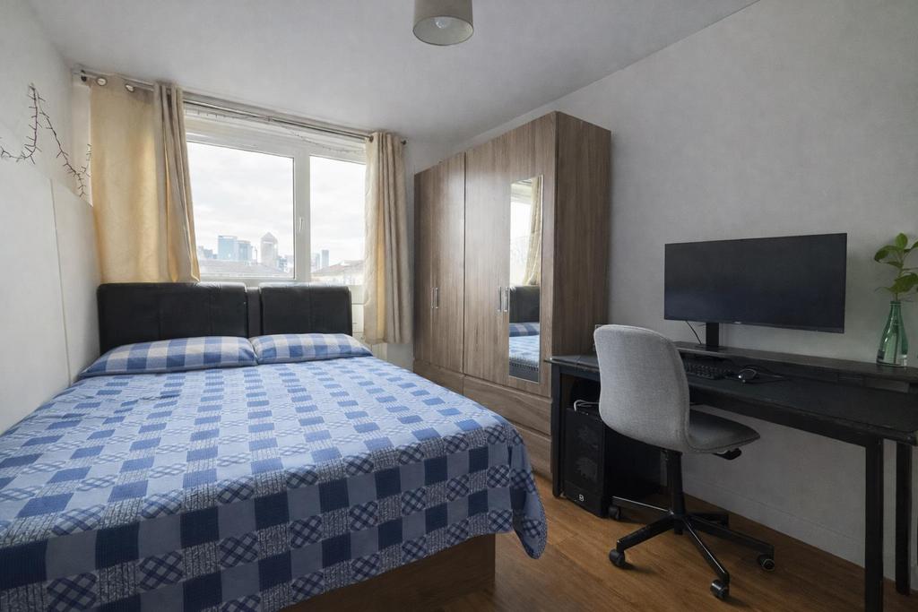 Bedroom 1 .png