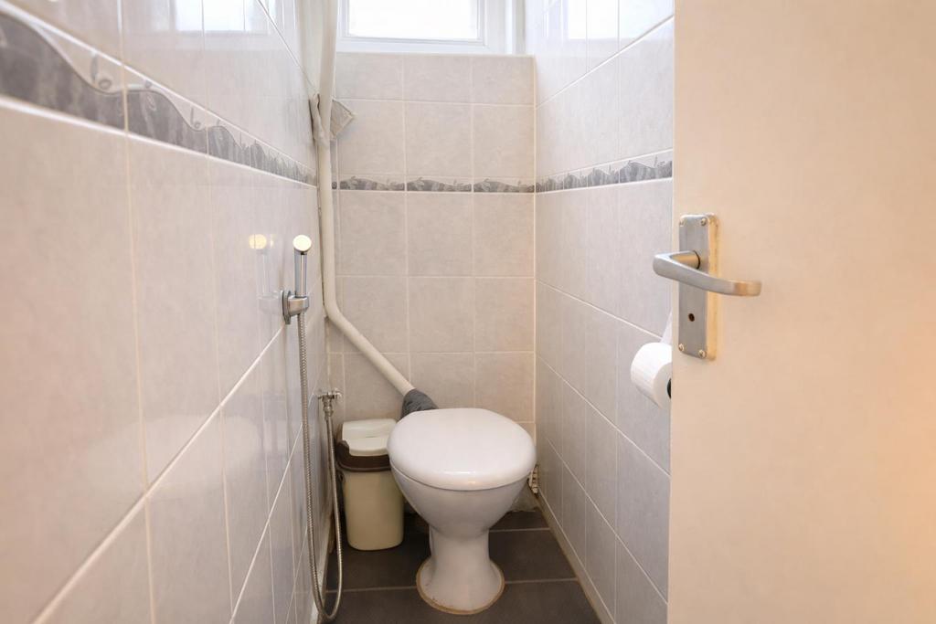 Toilet .png