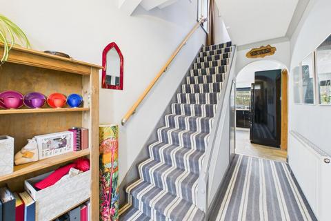 2 bedroom semi-detached house for sale, Daleside Road, Riddlesden, Keighley