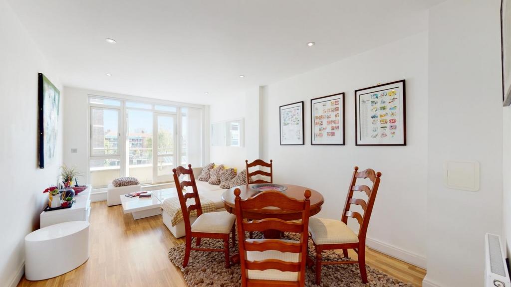 Scriven Street 07182020 131903.jpg