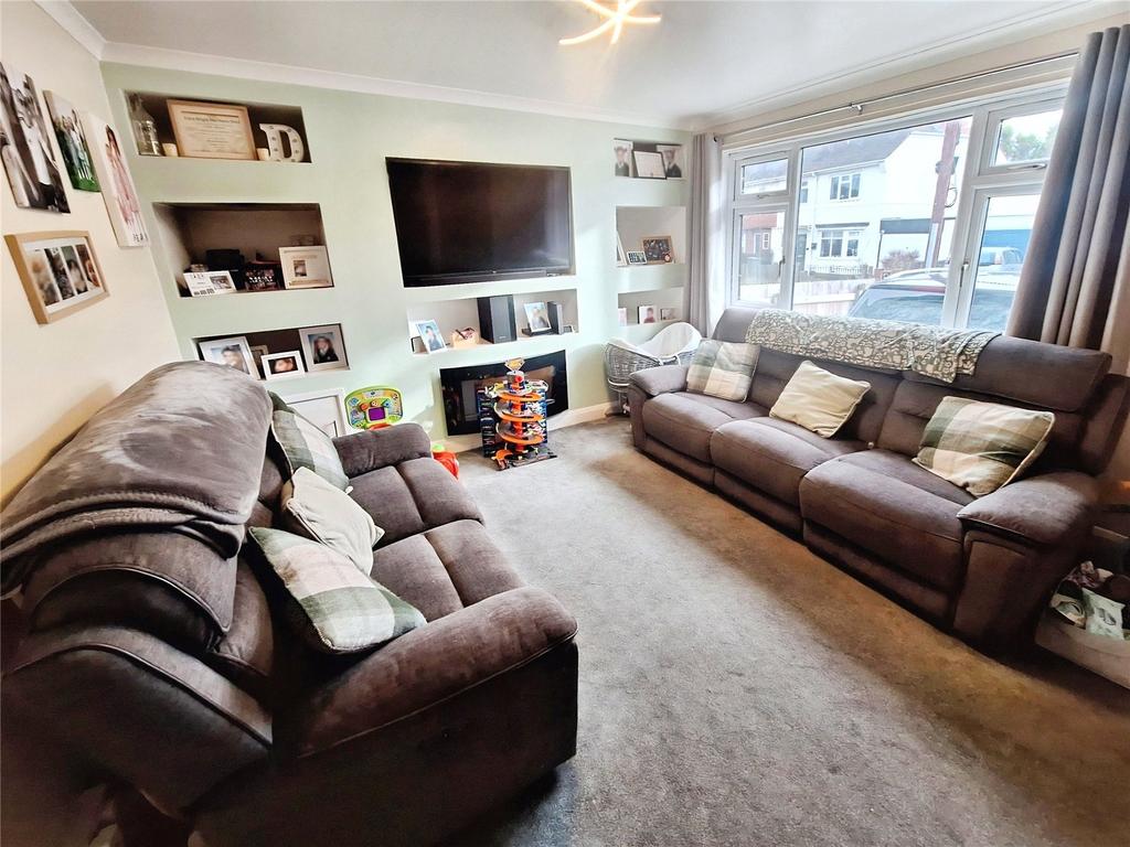 Lounge Picture Two
