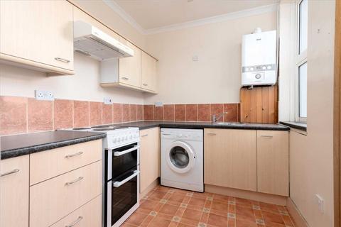 undefined, Dunfermline KY11