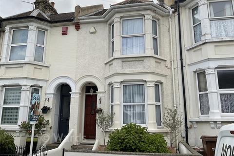 3 bedroom terraced house for sale, Jersey Road, Strood, Rochester, Kent