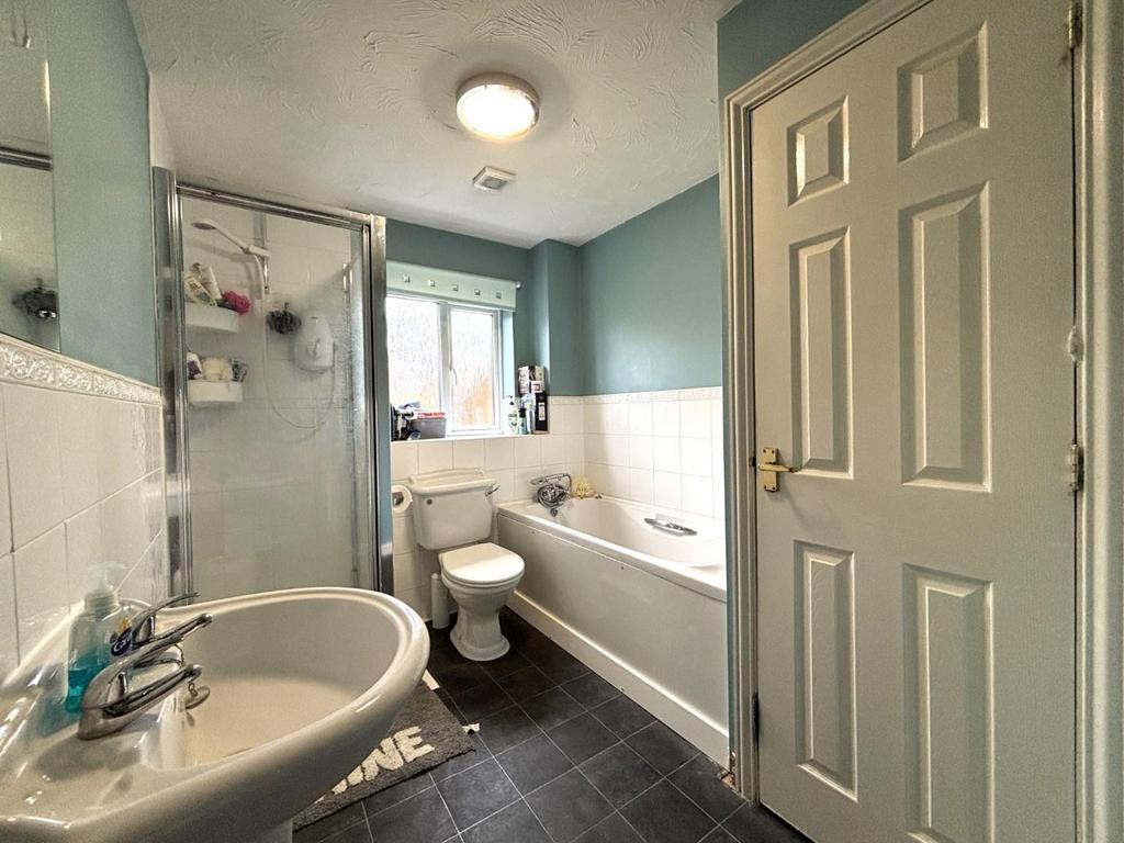 Bathroom.jpeg