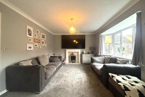 4 bedroom detached house for sale, Orwell Avenue, Stevenage