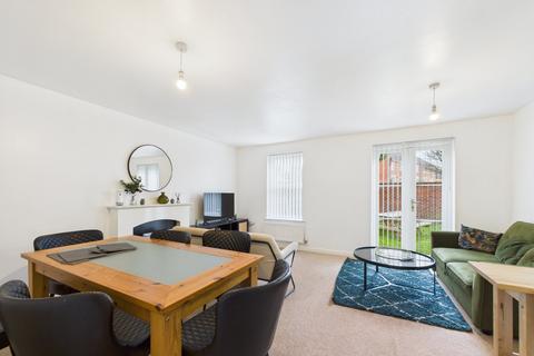3 bedroom end of terrace house for sale, Tracy Avenue, Langley, Berkshire, SL3