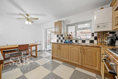 3 bedroom terraced house for sale, Allenby Road, Southall, UB1