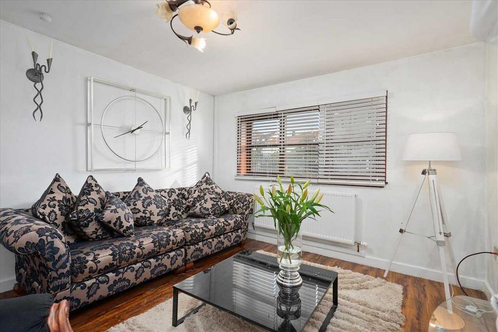 Sitting Room/
