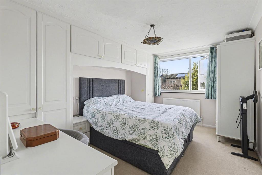 Bed 1.JPG