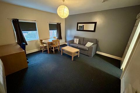 2 bedroom flat to rent, Taylor's Court, Newcastle upon Tyne NE1
