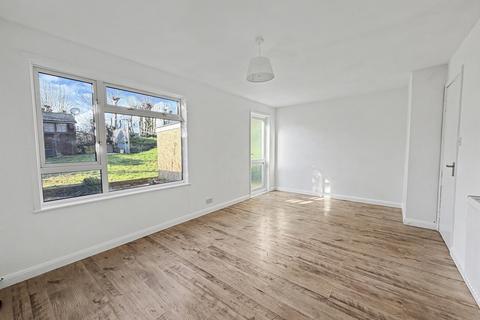 3 bedroom semi-detached house for sale, Colden Common