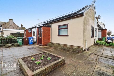 1 bedroom bungalow for sale, Main Road, Queenborough