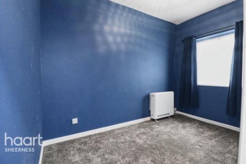 1 bedroom bungalow for sale, Main Road, Queenborough