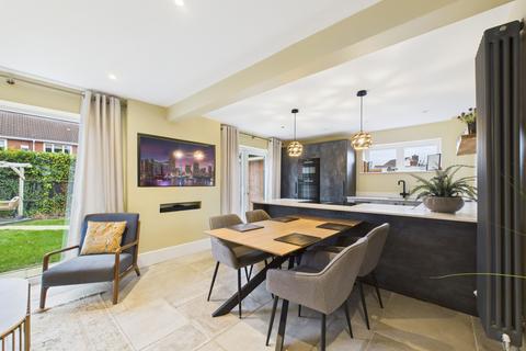4 bedroom detached house for sale, Townfield Close, Longton PR4