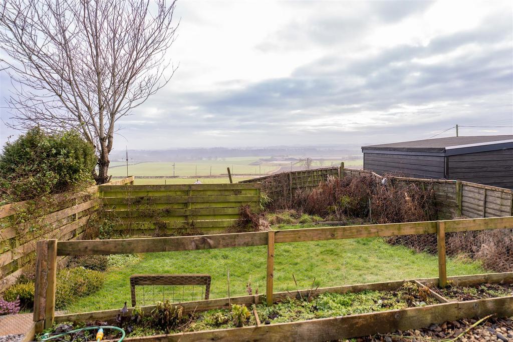 2 mains farm cottage-15.jpg