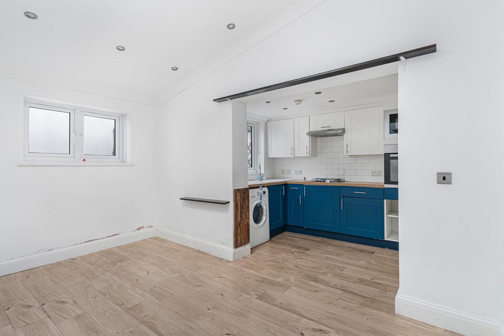 Reception/Kitchen