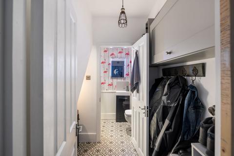 4 bedroom terraced house for sale, Priory Road, Reigate, RH2