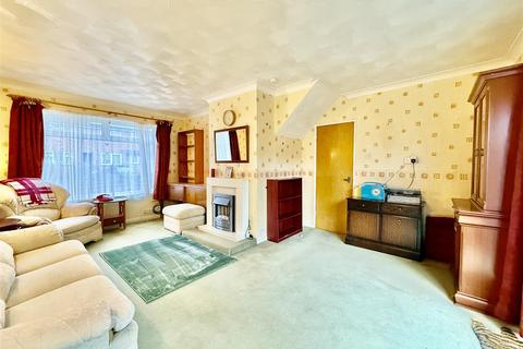 undefined, Cranmore Avenue, Swindon