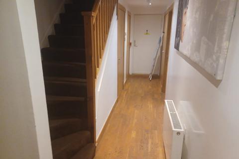 undefined, Brandfield Street, City of Edinburgh
