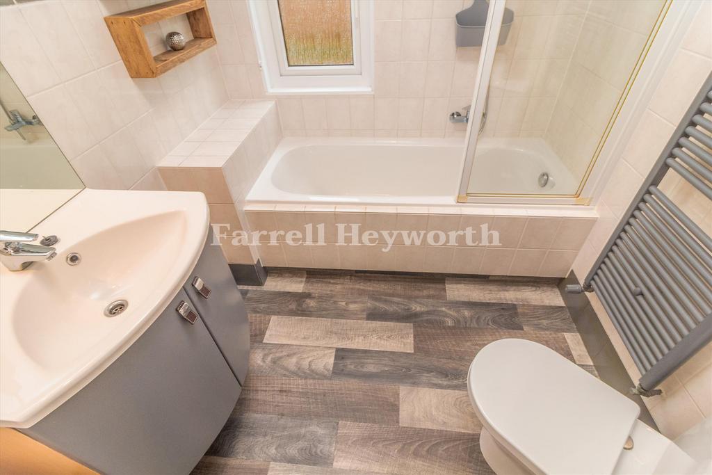 Bathroom image 2