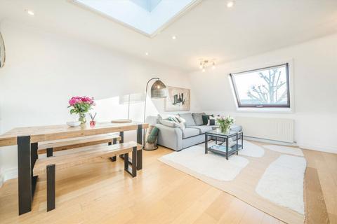 undefined, Woodville Road, London W5
