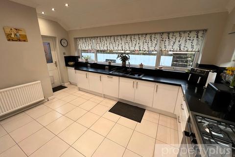 undefined, Gellir Haidd, Tonyrefail, Porth, CF39