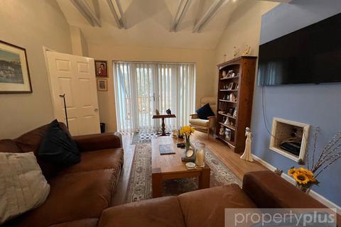 undefined, Gellir Haidd, Tonyrefail, Porth, CF39