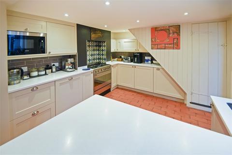 3 bedroom end of terrace house for sale, Wood Street, Waddesdon, Buckinghamshire.