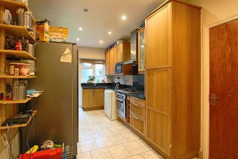 undefined, Uxendon Crescent, Wembley, HA99TW