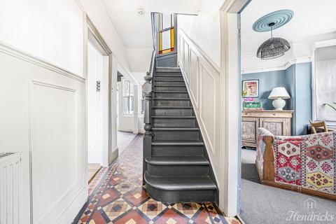 4 bedroom terraced house for sale, Runwell Terrace, Southend-on-sea, SS1 1