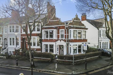 Runwell Terrace, Southend-on-sea, SS1 1