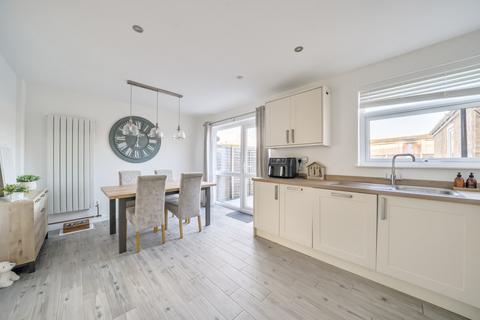 undefined, Brind Close, Covingham, Swindon, SN3