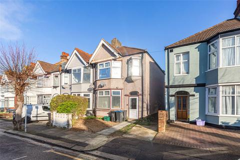 undefined, Park Avenue, Mitcham, CR4