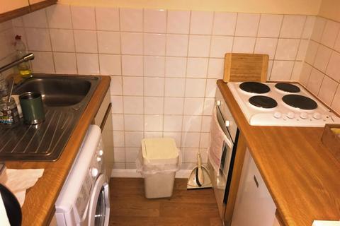 undefined, Belmont Road, Wallington, SM6