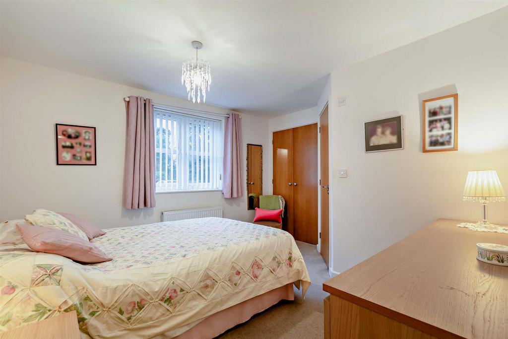 8676590-interior16-800.jpg