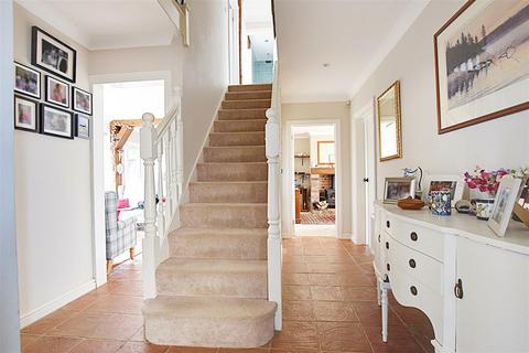 4 bedroom detached house for sale, Ellerslie Lane, Bexhill-On-Sea