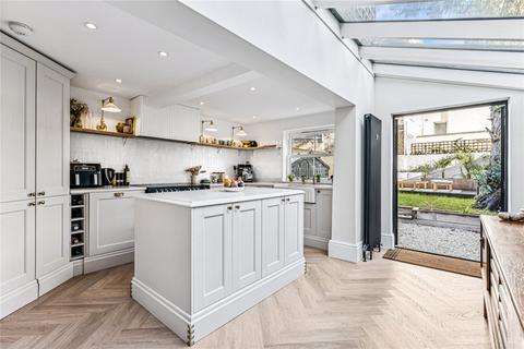 3 bedroom house for sale, Beechcroft Road, SW17