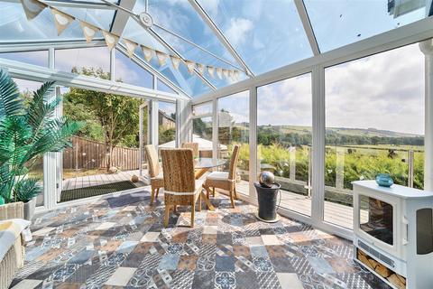 4 bedroom detached house for sale, Station Hill, Swimbridge, Barnstaple